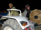 Vatandaşları sahura kadın davulcu kaldırıyor