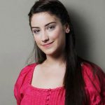 hazal-kaya-fotograflari (4)